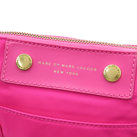 Marc_Jacobs (��ũ ���� ��ũ�����߽�) ����ũ �÷� �к긯 ũ�ν��� �̹���3 - ���̺��� �߰���ǰ