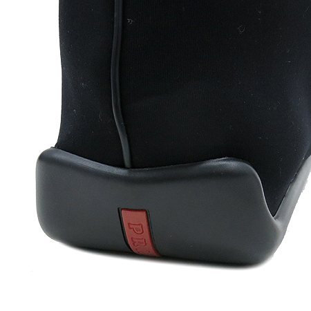 Prada(�����) ���� ���Ϸ� ��Ʈ�� �̹���3 - ���̺��� �߰���ǰ