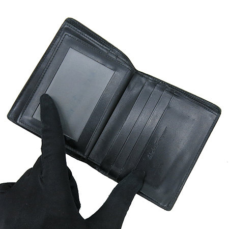 Ferragamo(��󰡸�) 66 3562 ��ġ�� �ΰ� ���� ������ �̹���3 - ���̺��� �߰���ǰ