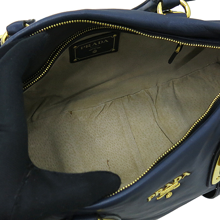 Prada(�����) BN1903 SOFTCALF BALICO ����Ʈī�� ��ũ���緹�� ����ΰ� 2WAY �̹���7 - ���̺��� �߰���ǰ