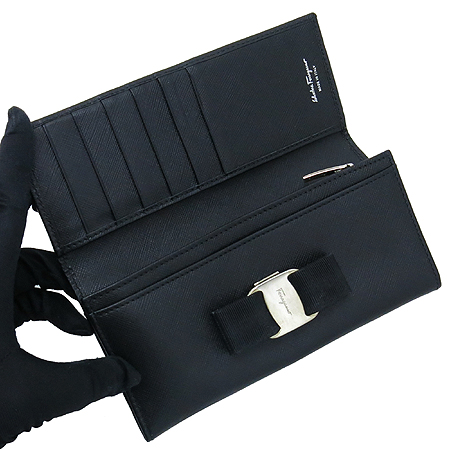 Ferragamo(��󰡸�) 22 B559 ���� ���� �ٶ� ��� ������ �̹���3 - ���̺��� �߰���ǰ