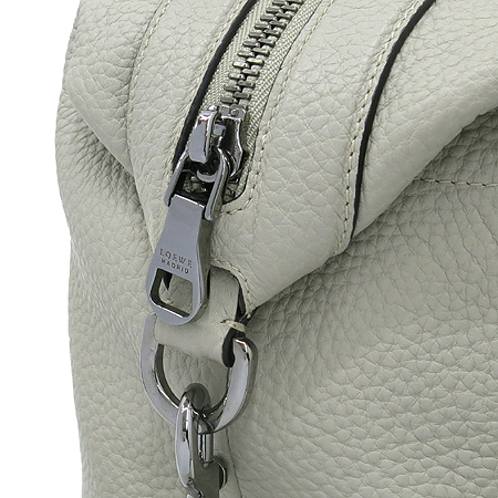 Loewe(�ο���) ������ ���� ũ��Ŀ���� ȥ�� ������ MAY(����) ��Ʈ�� + �����Ʈ�� �̹���4 - ���̺��� �߰���ǰ