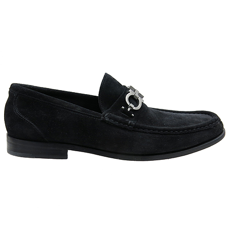 Ferragamo(󰡸) PARIGI  ̵  ġ    ̹4 - ̺ ߰ǰ