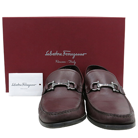 Ferragamo(󰡸) LIBARRDO ǵ ī Ų  ġ   