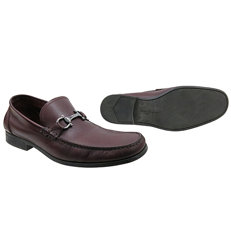 Ferragamo(󰡸) LIBARRDO ǵ ī Ų  ġ    ̹3 - ̺ ߰ǰ