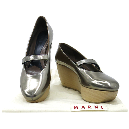 ������  ����