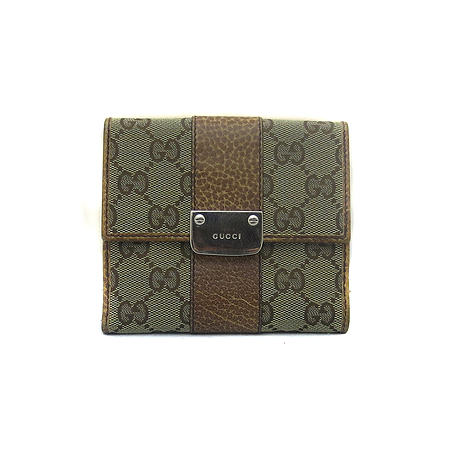 ����  ������