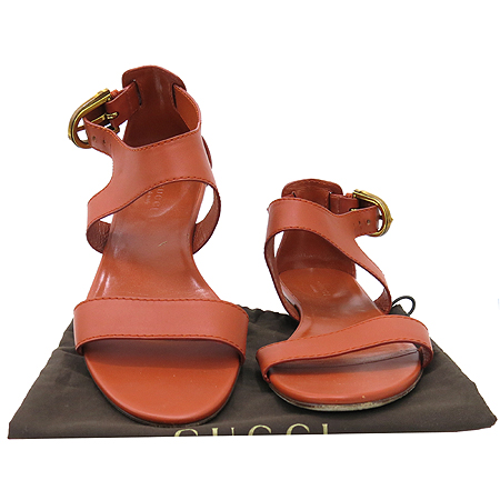 ����  ����