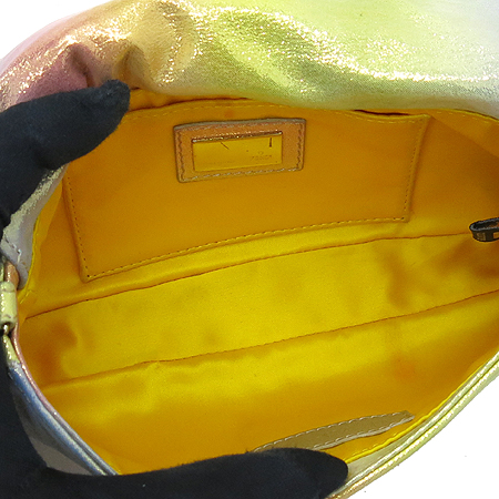 Fendi(���) 8BP046 ���� FF�ΰ� ��Ƽ �� Ŭ��ġ �� ü�� ����� �̹���6 - ���̺��� �߰���ǰ