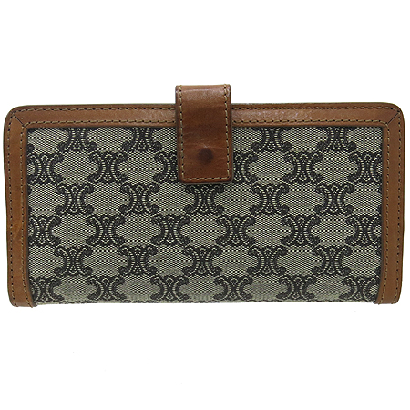 ������  ������