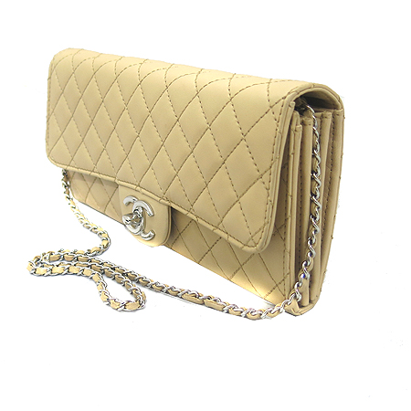 Chanel() A50041 COCOΰ  Ų Ŭ  ÷ Ŭġ  [빮] ̹3 - ̺ ߰ǰ