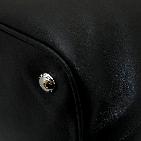 Prada(�����) BN2611 ���� �ΰ� ��� ���� (SOFT CALF) ���� 2WAY [��������] �̹���5 - ���̺��� �߰���ǰ