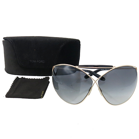 ������  ���۶�