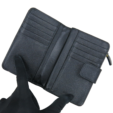 Prada(�����) 1M1225 SAFFIANO METAL NERO ���ǾƳ� ���� ����ΰ� ������ �̹���3 - ���̺��� �߰���ǰ