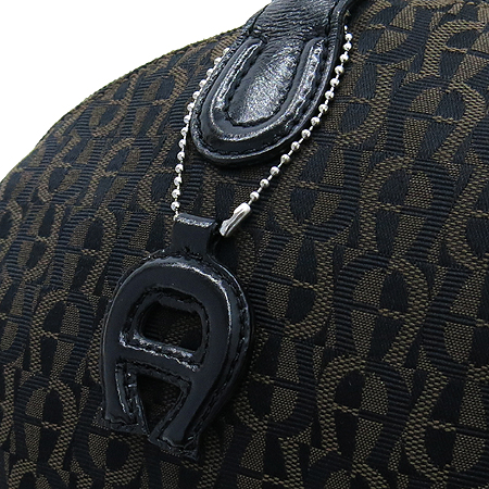 Aigner(���̱׳�) A �ΰ� �к긯 ��Ʈ�� + ���� �Ŀ�ġ �̹���3 - ���̺��� �߰���ǰ