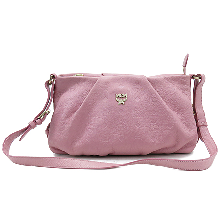 ������  �����