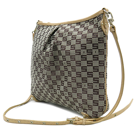 Sisley(�ý���) �ΰ� �ڰ��� �Ÿ� ũ�ν��� �̹���2 - ���̺��� �߰���ǰ