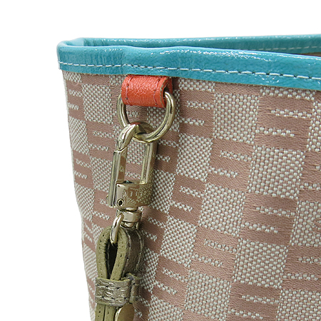 Sisley(�ý���) �ΰ� �ڰ��� ���� ����� + �����Ʈ�� �̹���3 - ���̺��� �߰���ǰ