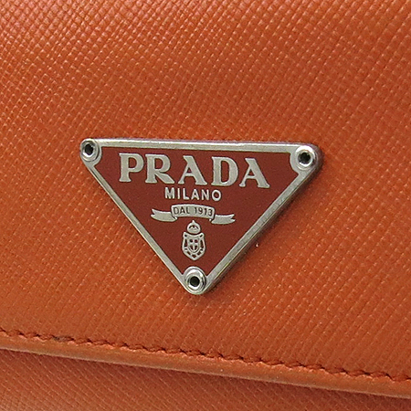 Prada(�����) M222A 6Ȧ�� �����̳� Ű���̽� �̹���3 - ���̺��� �߰���ǰ