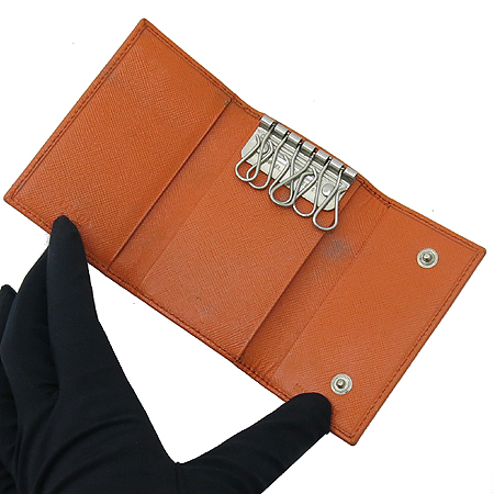 Prada(�����) M222A 6Ȧ�� �����̳� Ű���̽� �̹���4 - ���̺��� �߰���ǰ