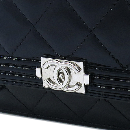 Chanel() A80287  ̴Ʈ  WOC (   ü) ü Ŭġ  ũν ̹4 - ̺ ߰ǰ