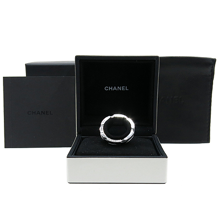 ����  ����