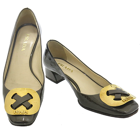 �����  ����