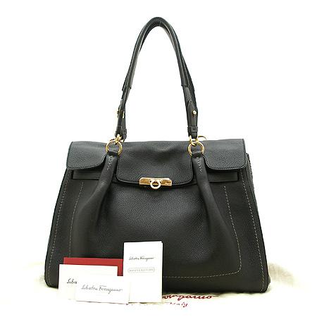 Ferragamo(��󰡸�) FP631019F ���� ��ġ�� �ΰ� ���� ����� �̹���2 - ���̺��� �߰���ǰ