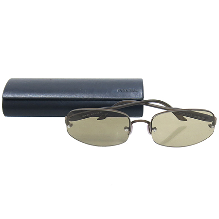 �����  ���۶�