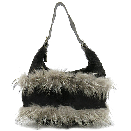 ���  �����