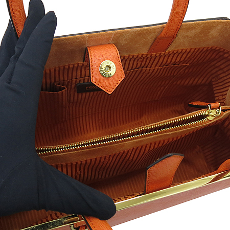 Fendi(���) 8BH250 ������ ���� ���긣 M������ 2WAY �̹���6 - ���̺��� �߰���ǰ