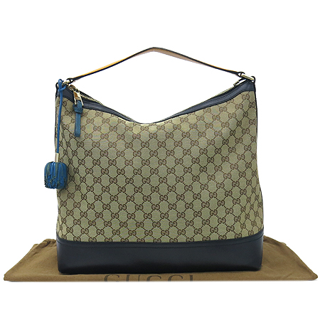 ����  �����