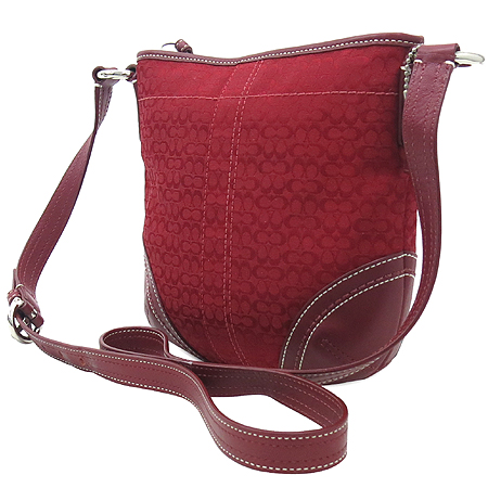 Coach(��ġ) �ñ׳��� �ڰ��� ũ�ν��� �̹���3 - ���̺��� �߰���ǰ