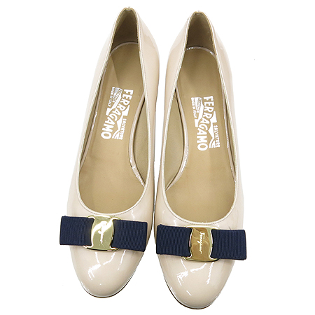 Ferragamo(��󰡸�) 0594278 ������ ���̴�Ʈ �ٶ� ��� ������ ���� �̹���6 - ���̺��� �߰���ǰ