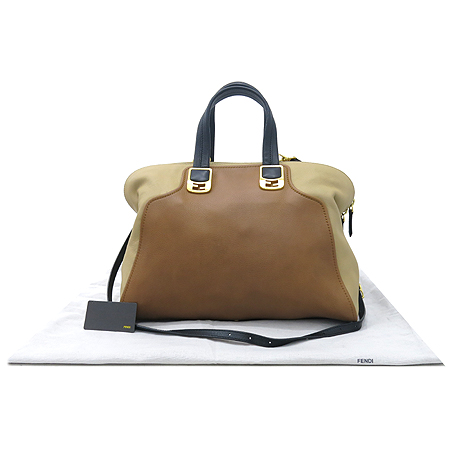 ��� ī�᷹�� ��Ʈ�� 