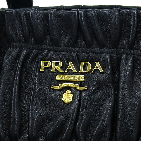 Prada(�����) B1789M ���� NAPPA(����) GAUFRE(������) 2WAY �̹���4 - ���̺��� �߰���ǰ