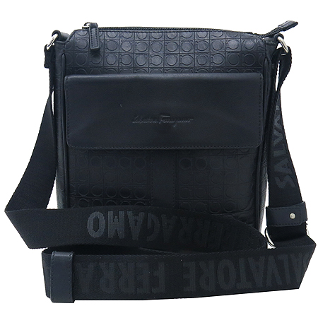 ��󰡸�  ũ�ν���