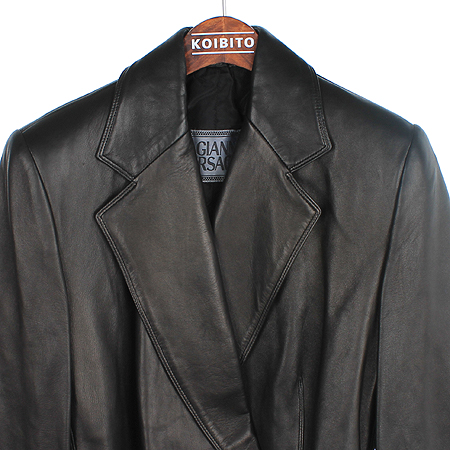 Versace(������ü) ���� �簡�� ���� �̹���2 - ���̺��� �߰���ǰ