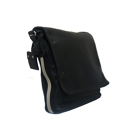 Bally(�߸�) TAN/00 ���� ���� �����Ƽġ ũ�ν��� [���빮��] �̹���3 - ���̺��� �߰���ǰ