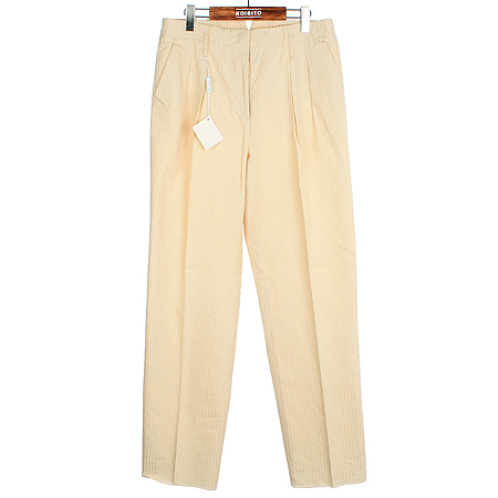 ��������  ����