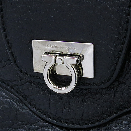 Ferragamo(��󰡸�) 21 6880 ���� ��ġ�� ��� ���� ���� ��Ʈ�� �̹���4 - ���̺��� �߰���ǰ