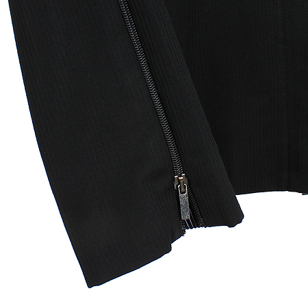 Emporio Armani(�������� �Ƹ�����) �����÷� ���� ���� �̹���3 - ���̺��� �߰���ǰ