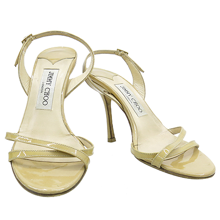 ������  ����