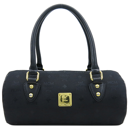 ������  �����