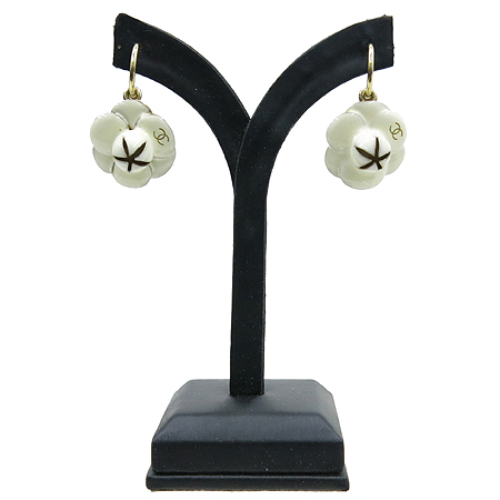 ����  �Ͱ���