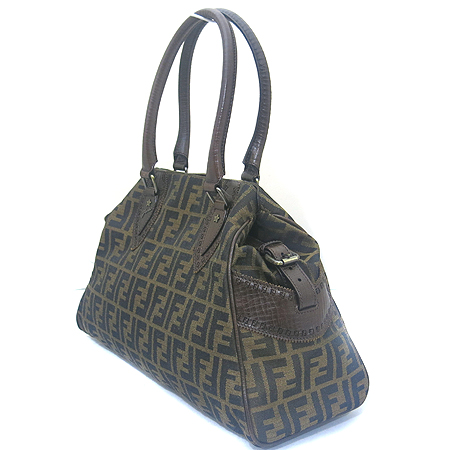 Fendi(���) 8BN162 ��ī ���� �ڰ��� ����� [��������] �̹���2 - ���̺��� �߰���ǰ