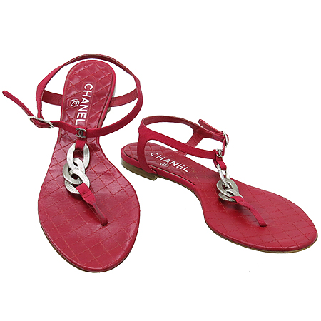 ����  ����