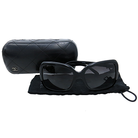 ����  ���۶�