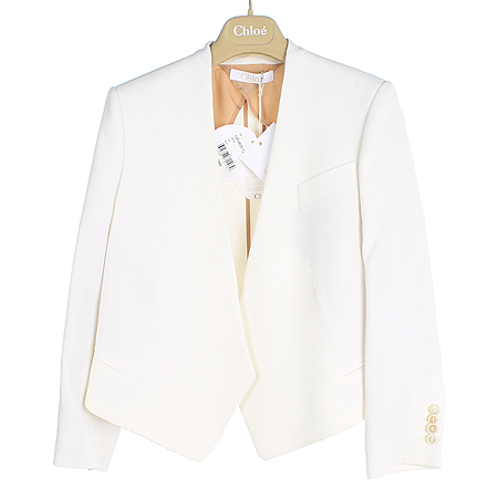 ���ο�  ����