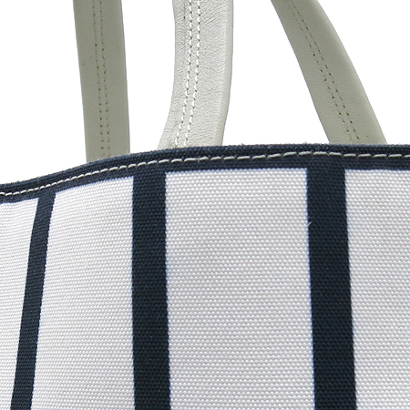 Jill Stuart(����Ʃ��Ʈ) �к긯 ���� ����� �̹���4 - ���̺��� �߰���ǰ